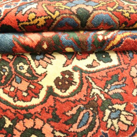 Handgeknüpfter persischer Bakhtiar-Teppich