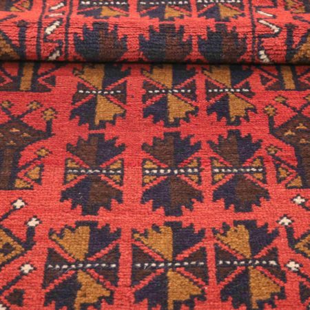 Tapis persan Baluch noué à la main