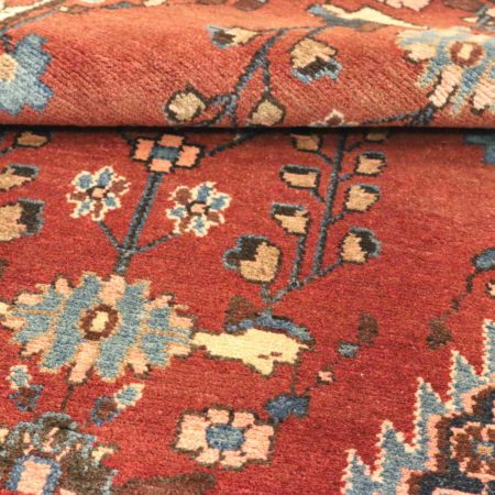 Hand-knotted Persian Hamadan carpet