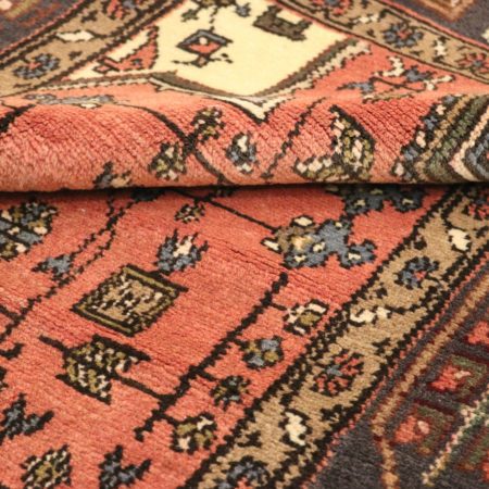 Hand-knotted Persian Hamadan carpet