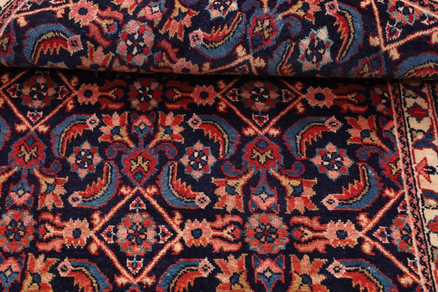 Hand-knotted Persian Hamadan carpet