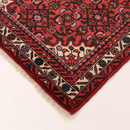 Hand-knotted Persian Hamadan carpet