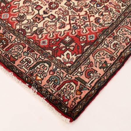 Hand-knotted Persian Hamadan carpet