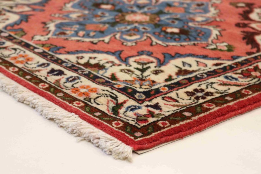 Handgeknüpfter persischer Rudbar Teppich