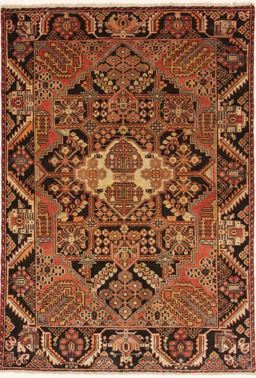 Hand-knotted Persian Saveh carpet