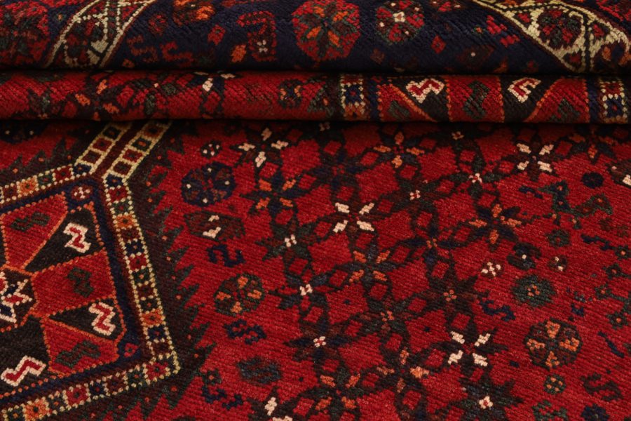 Tapis persan Shiraz noué à la main