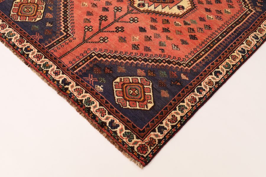 Handgeknüpfter persischer Shiraz-Teppich