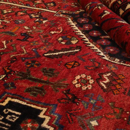 Tapis persan Shiraz noué à la main