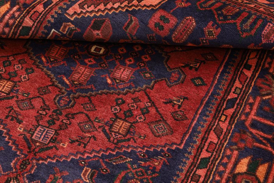 Hand-knotted Persian Zanjan carpet